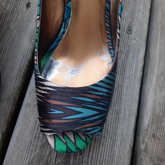 Nine West Platform Heels - Picture 9 of 12